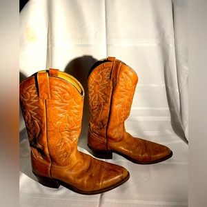 Vintage Men’s leather Dan Post cowboy boots, size 10